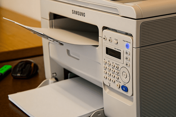 检查打印机的机械部件