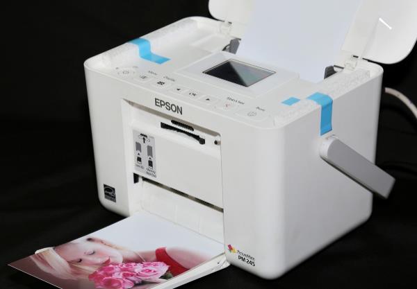 打印机属于输出设备